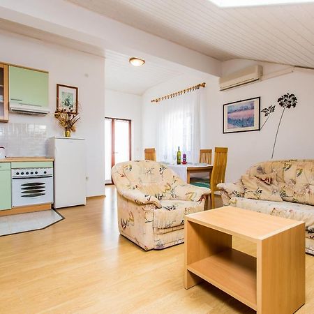 נייביצה Guest House Lavanda 4 מראה חיצוני תמונה