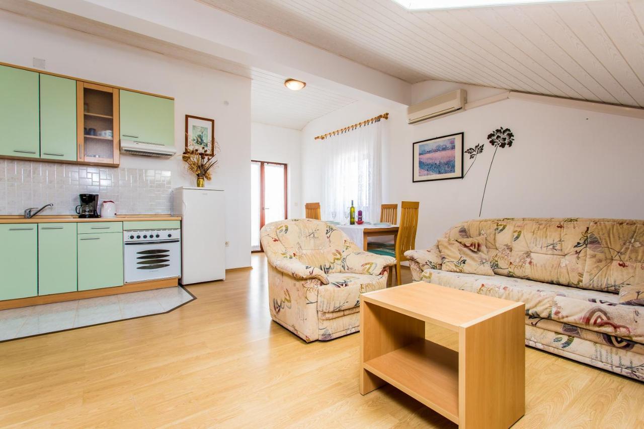 נייביצה Guest House Lavanda 4 מראה חיצוני תמונה