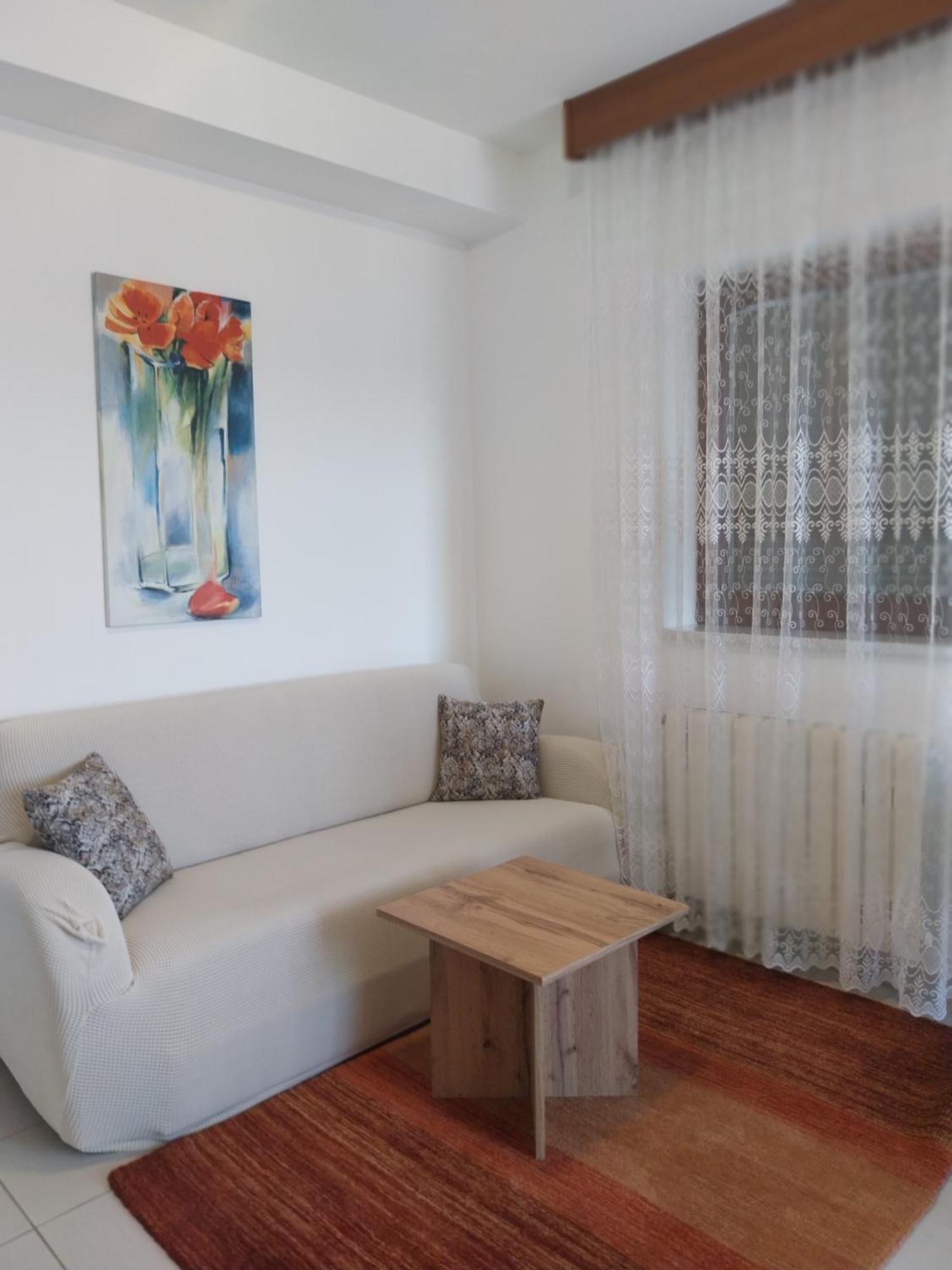 נייביצה Guest House Lavanda 4 מראה חיצוני תמונה
